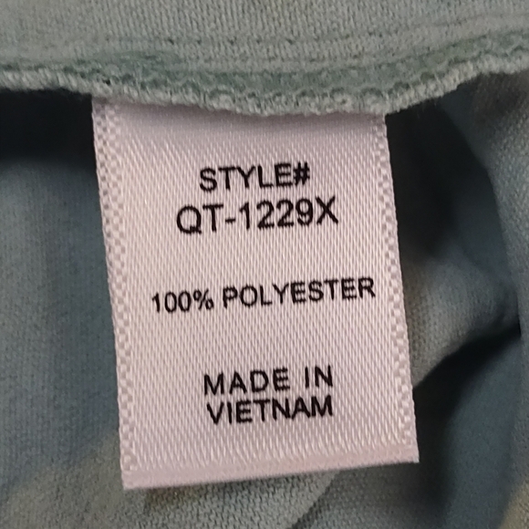 Zenana Women Plus V-Neck Dolman Short Sleeve Blouse Top Comfortable Fit Sz 3X - Picture 8 of 8